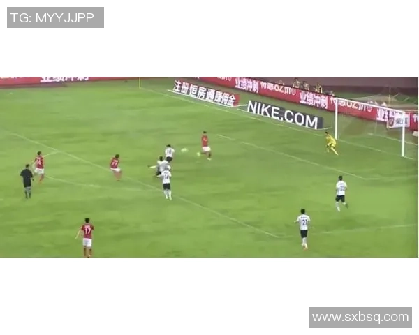 聚焦全球足球明星成长之路与赛场风云全景深度多维融合解析